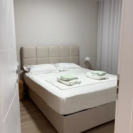 Appartement Sunkissed Sky - Qerret - New Modern *